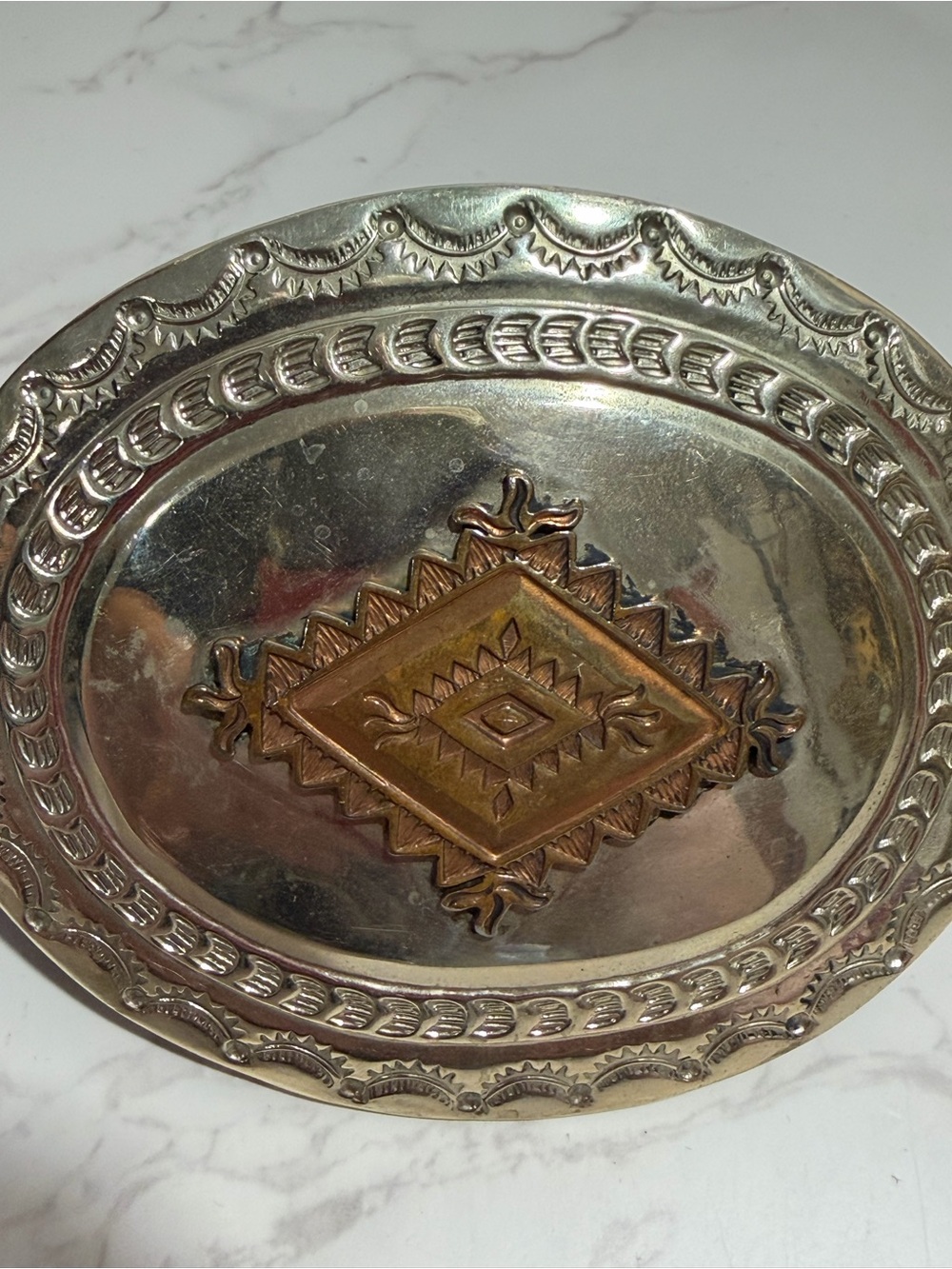 Vintage Woven Brown Leather Belt with Decorative Silver-Tone Buckle - M - Picture 3 of 8
